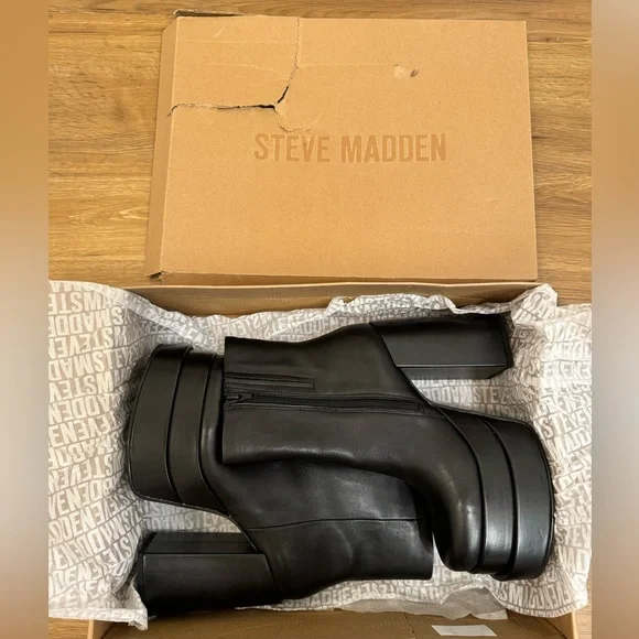 Steve Madden Cobra Black Leather Platform Boots - Picture 1 of 6